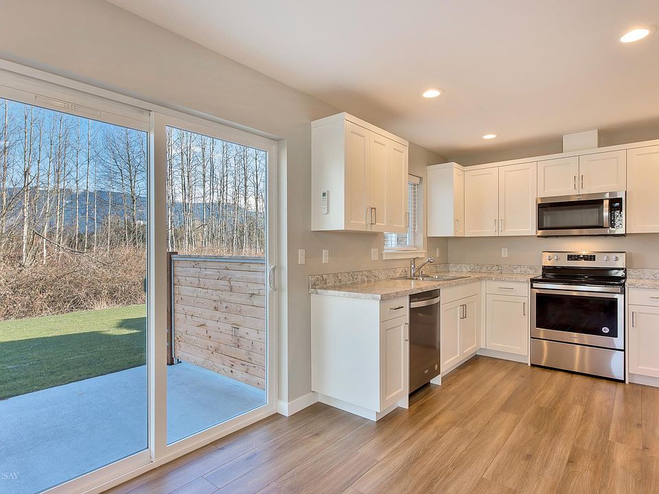 802 Nooksack Ave Nooksack, WA, 98276 Apartments for Rent Zillow