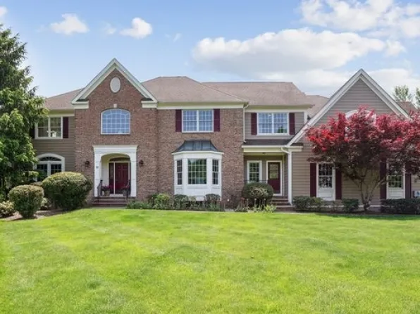 11 Owens Ct, Basking Ridge, NJ 07920