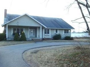 3 Stackpole Rd, Somersworth, NH 03878