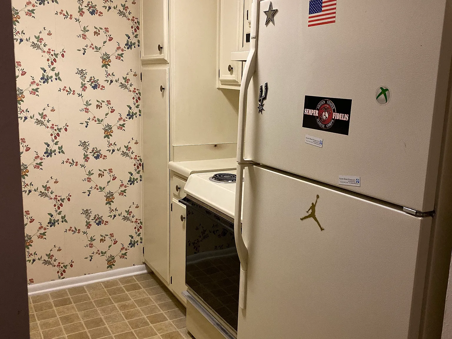 8702 Village Dr — Photo 4