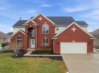 51141 Hook Dr, Macomb, MI 48042