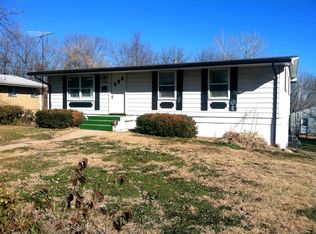 8708 E 91st Ter, Kansas City, MO 64138