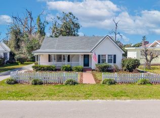 211 SE 2nd St, Trenton, FL 32693