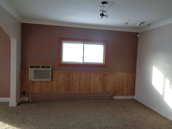5th image of 1336 Freeland Ave