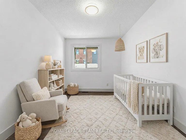 204 Donald St #2 — Photo 29