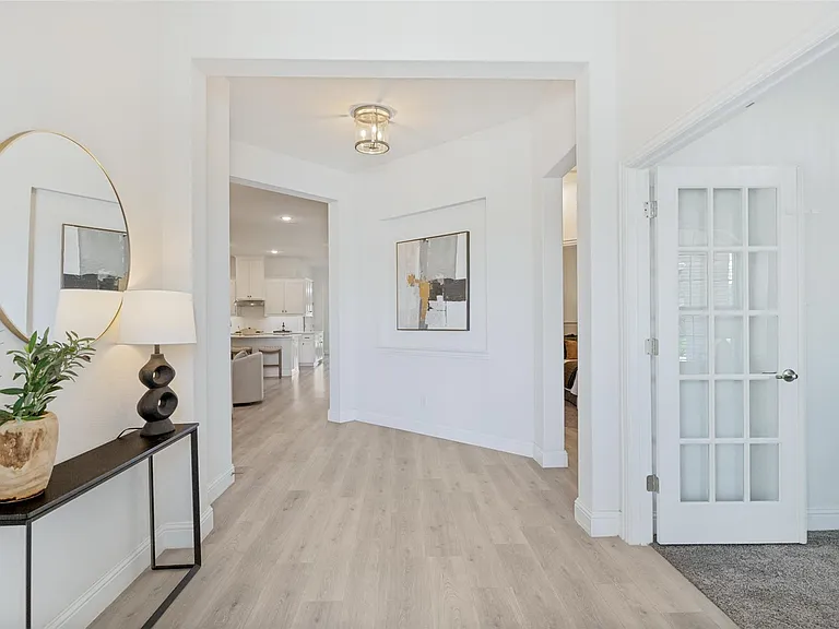 5304 Babcock Rd — Photo 5