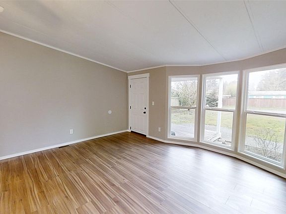 2nd image of 6410 201st Street Ct E
