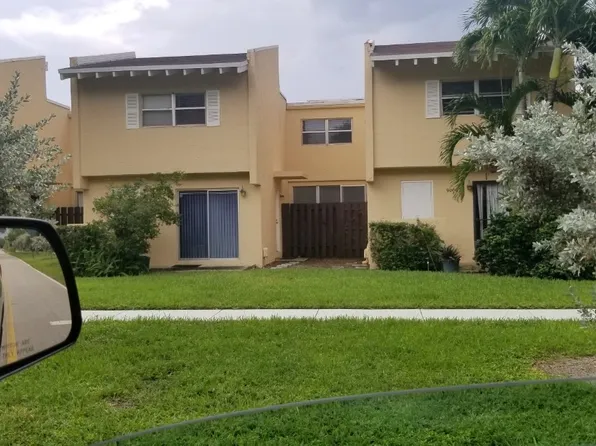 9011 NE 4th Ave, Miami, FL 33138