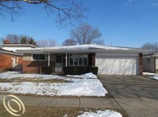 27624 Shackett Ave, Warren, MI 48093