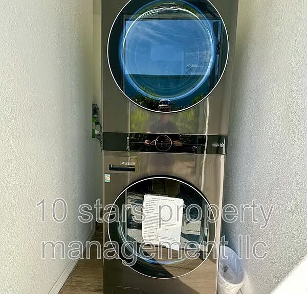 14125 Palm St #4 — Photo 18