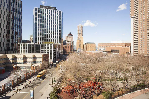 Rented by Nest Seekers International | media 10