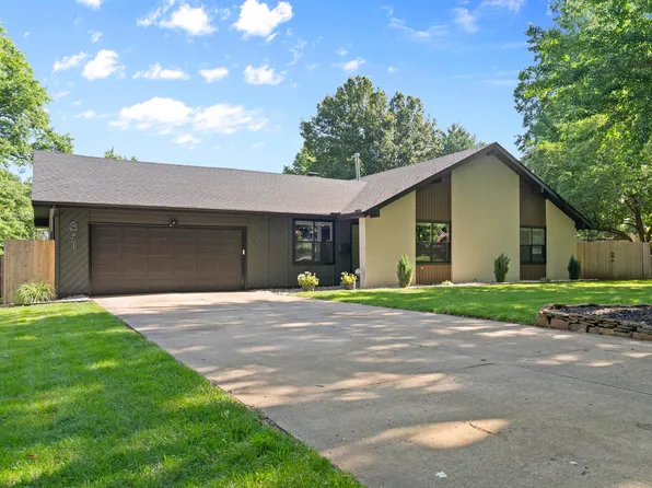 841 W Primrose Street, Springfield, MO 65807
