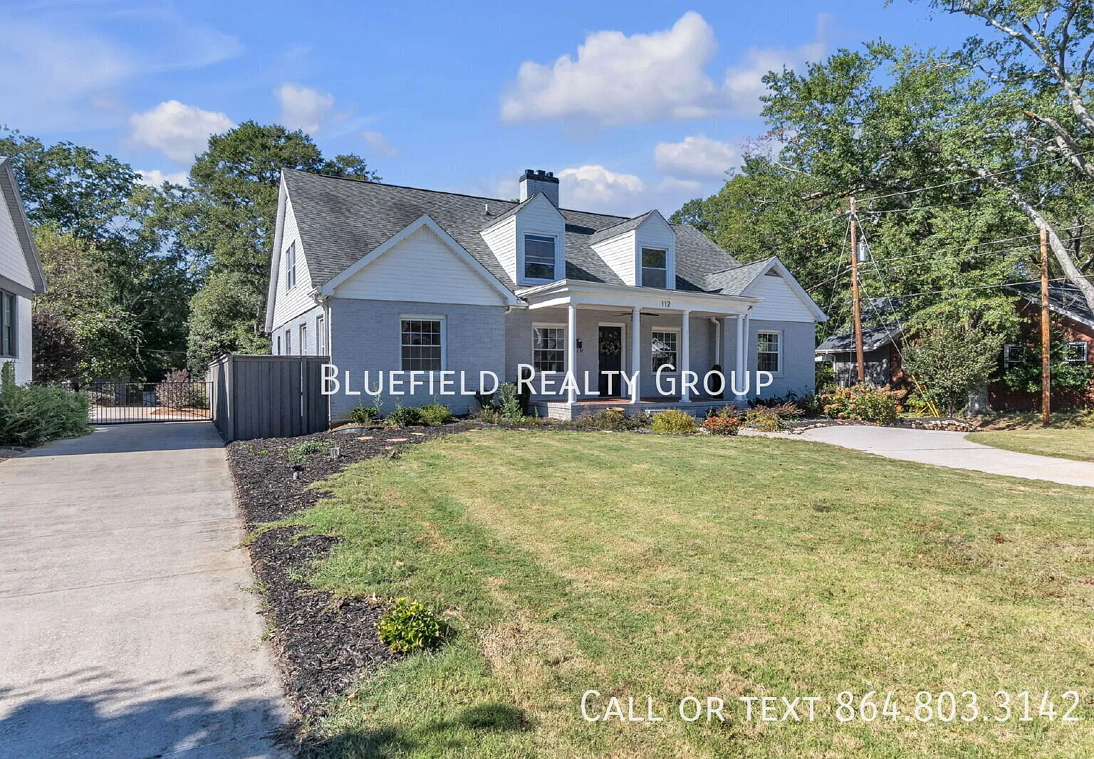 Spacious 6-Bed, 3-Bath Home Near Downtown Greenville & Augusta Road! $3,750/mo rent — Photo 2