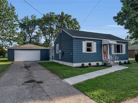 2nd image of 58 Goering Ave