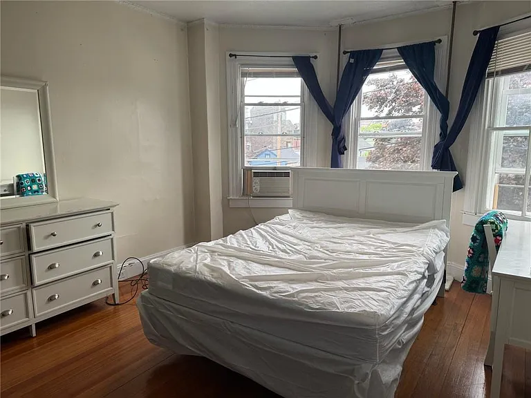 9 Ann St #2 — Photo 12