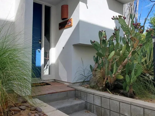 48846 Desert Flower Dr, Palm Desert, CA 92260