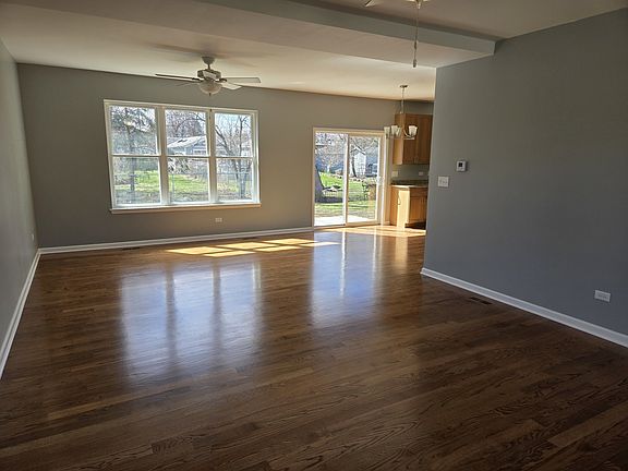 4th image of 4 Joseph Ct