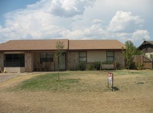 105 E D Ave, Cache, OK 73527