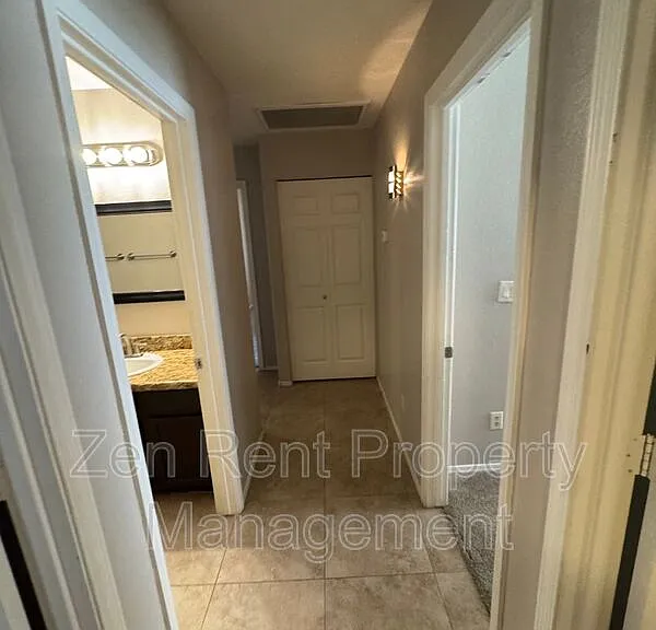 5913 W Mercury Way — Photo 9