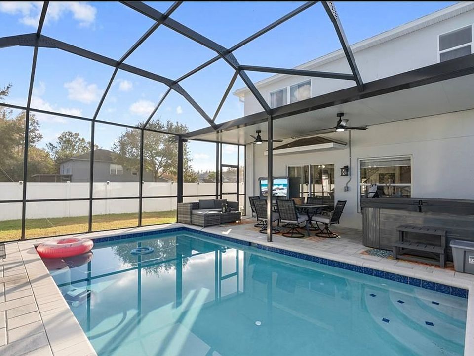 1st image of 3204 Whitley Bay Ct