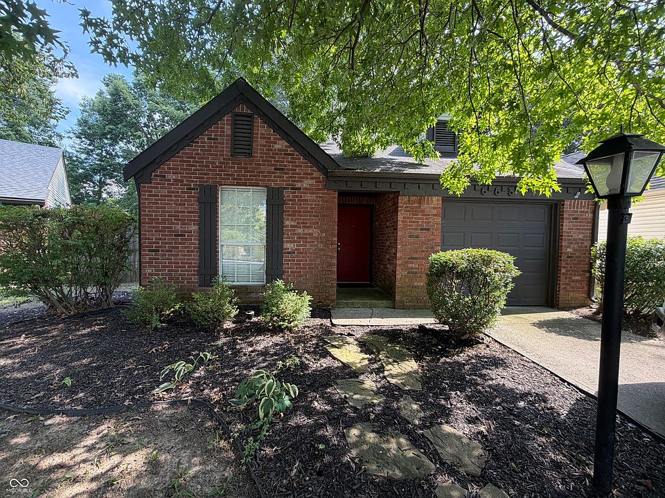 1st image of 6835 Colony Pointe South Dr