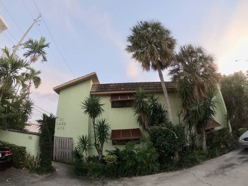 1st image of 111 Lake Ave APT 2