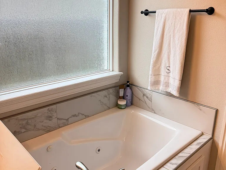5761 W Cane Hill Dr — Photo 9