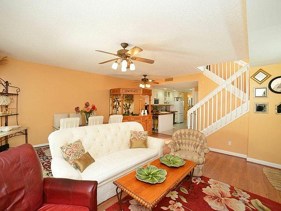 Home For Sale In Riverwalk