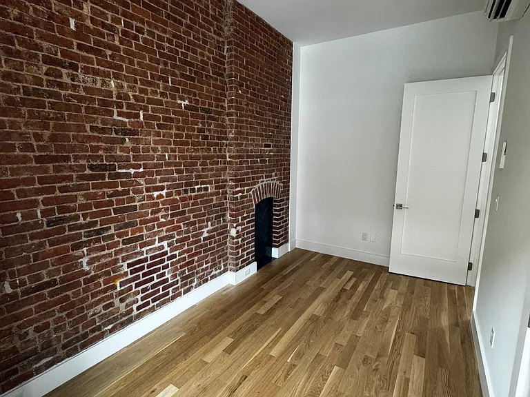 269 Alexander Ave #1B — Photo 24