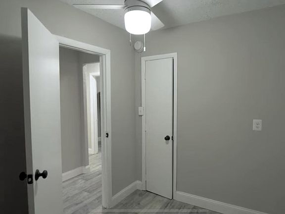 3rd image of 2 Galveston Pl SW #3