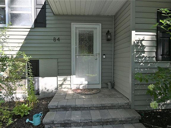 3rd image of 84 Shore Dr