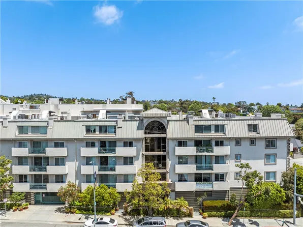 390 S Sepulveda Blvd APT 105, Los Angeles, CA 90049