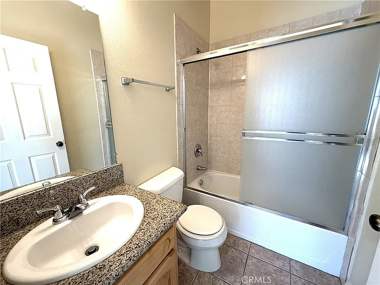 2440 Purdue Ave #103 — Photo 16