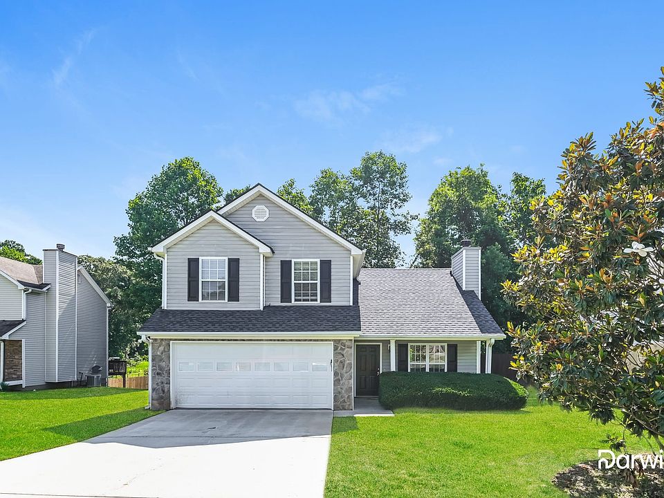 1st image of 64 Maple Hill Dr
