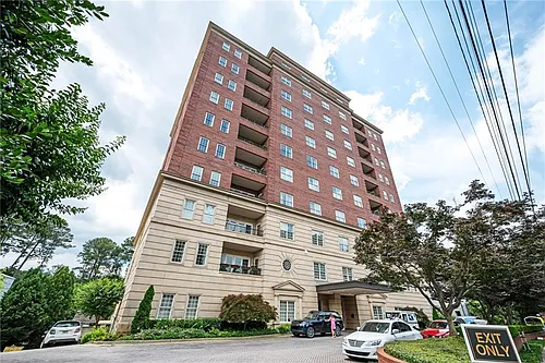3657 Peachtree Rd NE #4B Photo 1 3657 Peachtree Rd NE #4B Photo 1