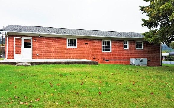 2nd image of 4316 Genny Lynn Dr #3