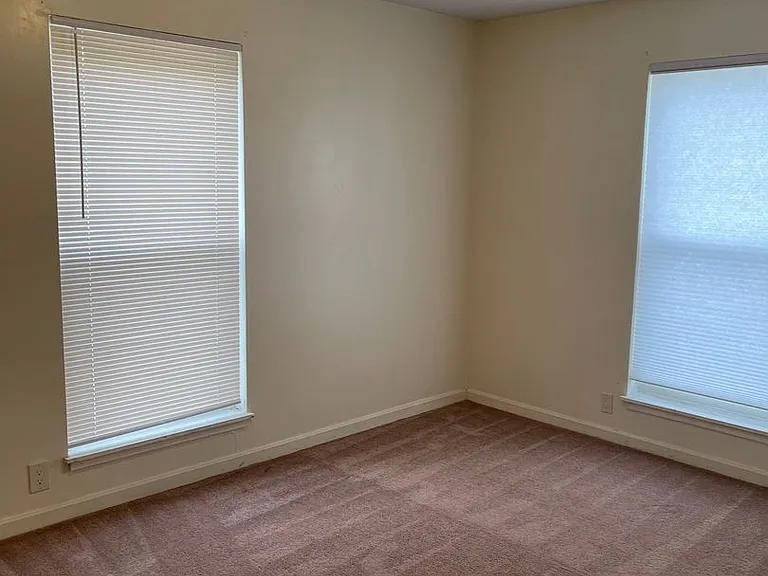 709 Dondee Dr #2 — Photo 7