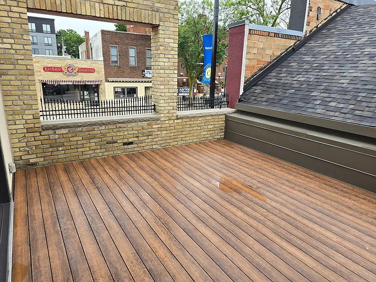 512 Division St S #1 — Photo 16