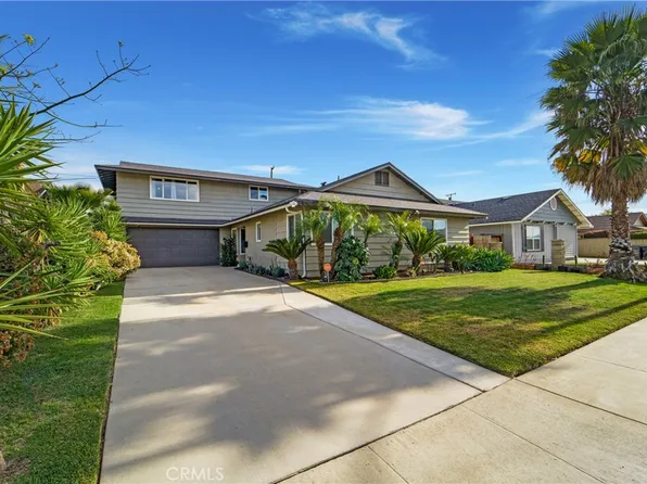 12740 Woodcliff Cir, Riverside, CA 92503