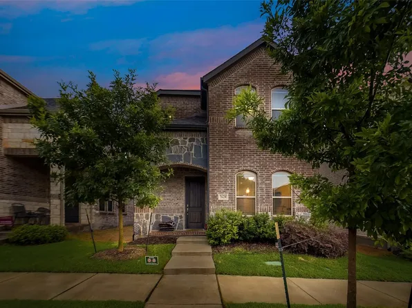 7628 Regal Ln, North Richland Hills, TX 76180