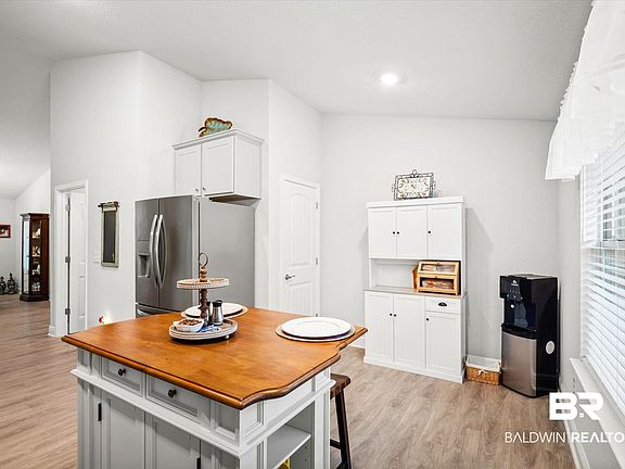 4th image of 6504 Addison Woods Dr