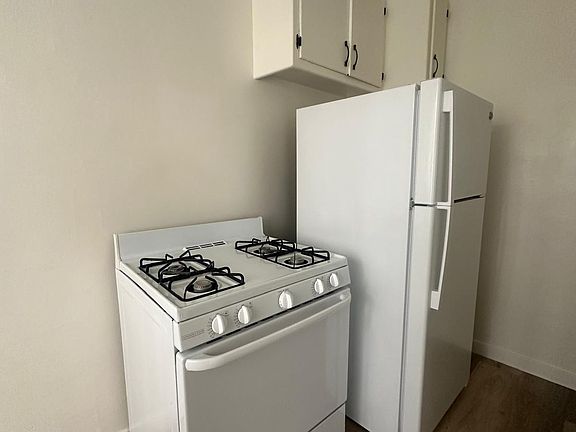 5th image of 5845 Virginia Ave APT 2