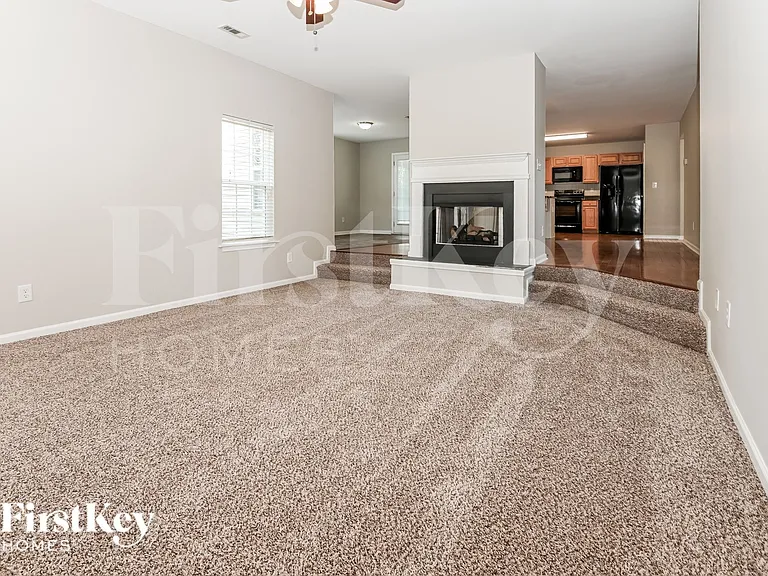 123 Elba Dr — Photo 3