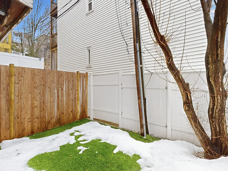 130 G St #1 — Photo 12