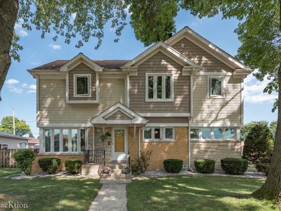 6939 N Ozark Ave, Chicago, IL, 60631