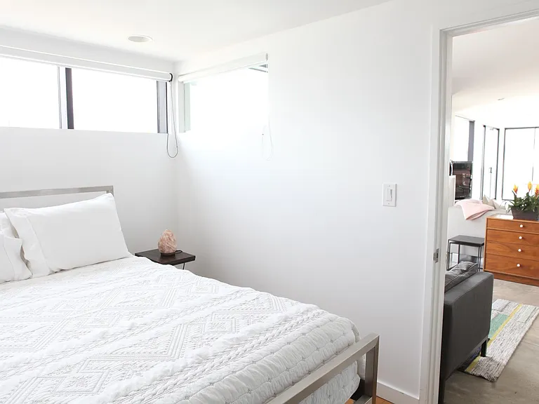 700 Main St #25 — Photo 27