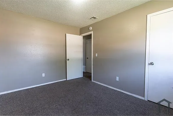 304 W Campbell Dr — Photo 19
