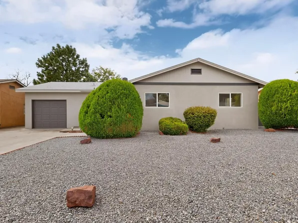 2817 Cardenas Dr NE, Albuquerque, NM 87110