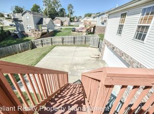 1735 Ridge Runner Ct, Clarksville, TN 37042