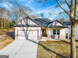 26 Poplar St, Hartwell, GA 30643